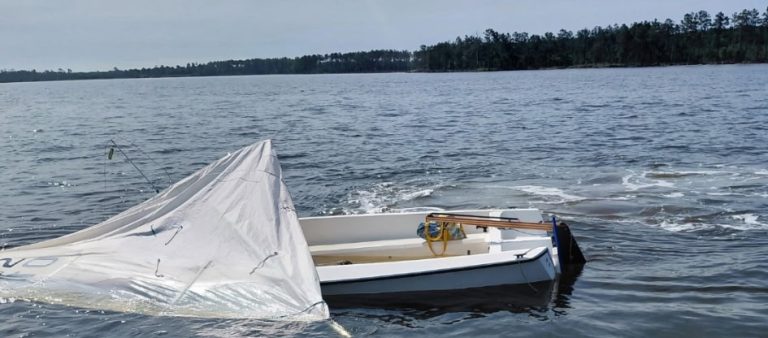 ACR ResQLink Rescue in Pungo Sound After Endurance Race Capsize